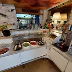 Perlo Hotel City Hotel 3*